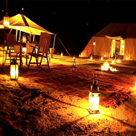 Sunset Desert Camp Hotel Мерцуга Екстериор снимка