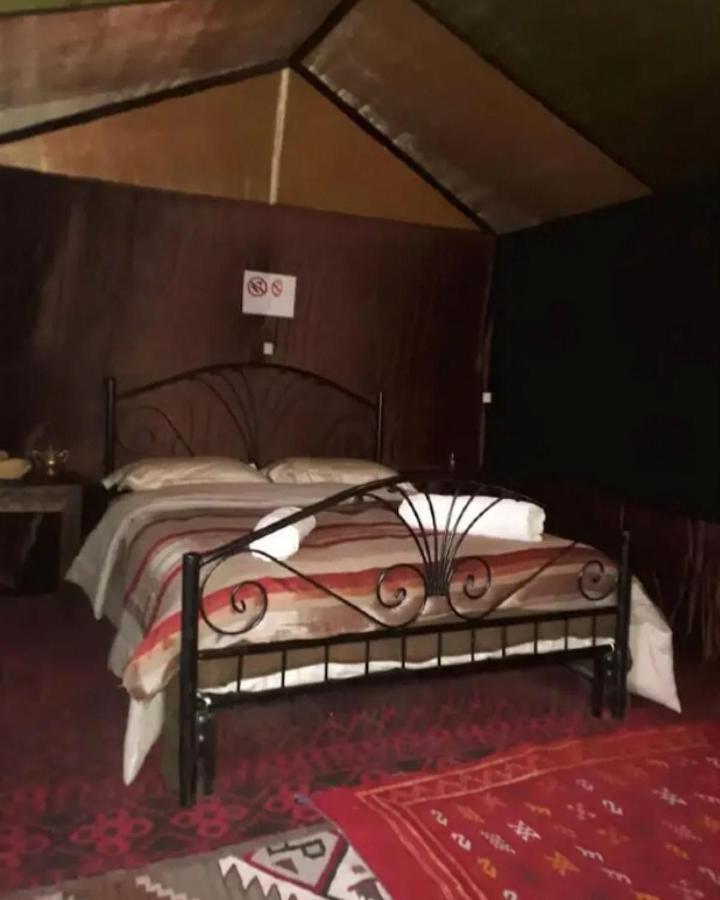 Sunset Desert Camp Hotel Мерцуга Екстериор снимка
