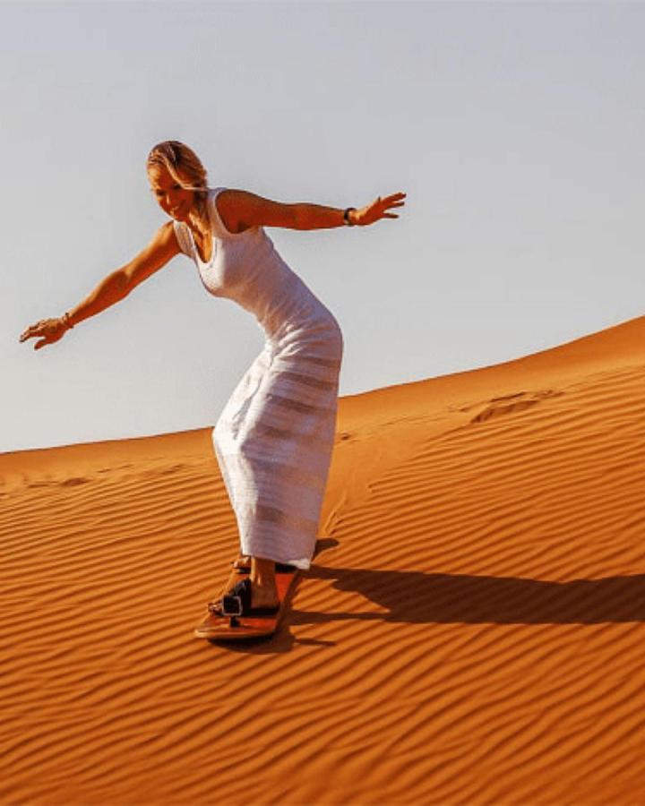 Sunset Desert Camp Hotel Мерцуга Екстериор снимка