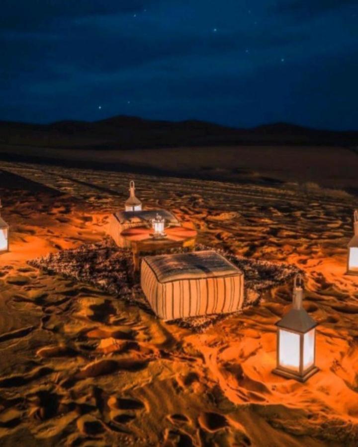 Sunset Desert Camp Hotel Мерцуга Екстериор снимка
